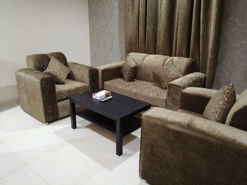Rozana For Monthly And Yearly Rent Jeddah Eksteriør billede
