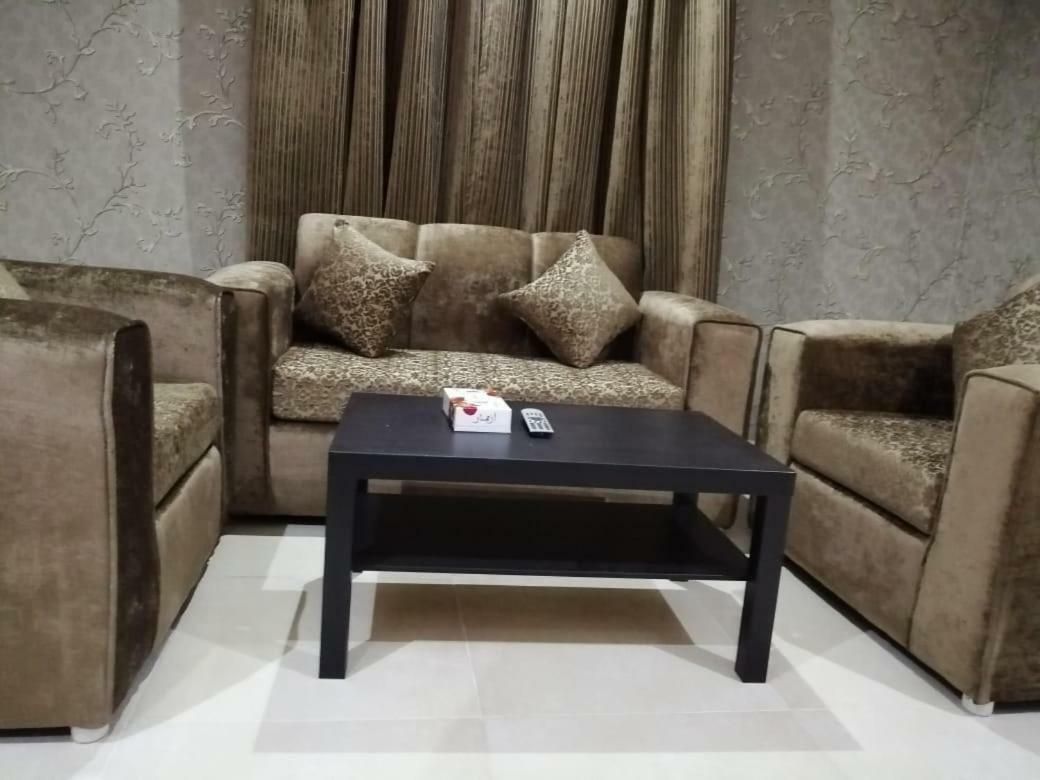 Rozana For Monthly And Yearly Rent Jeddah Eksteriør billede